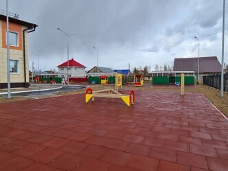 Спортивна площадка